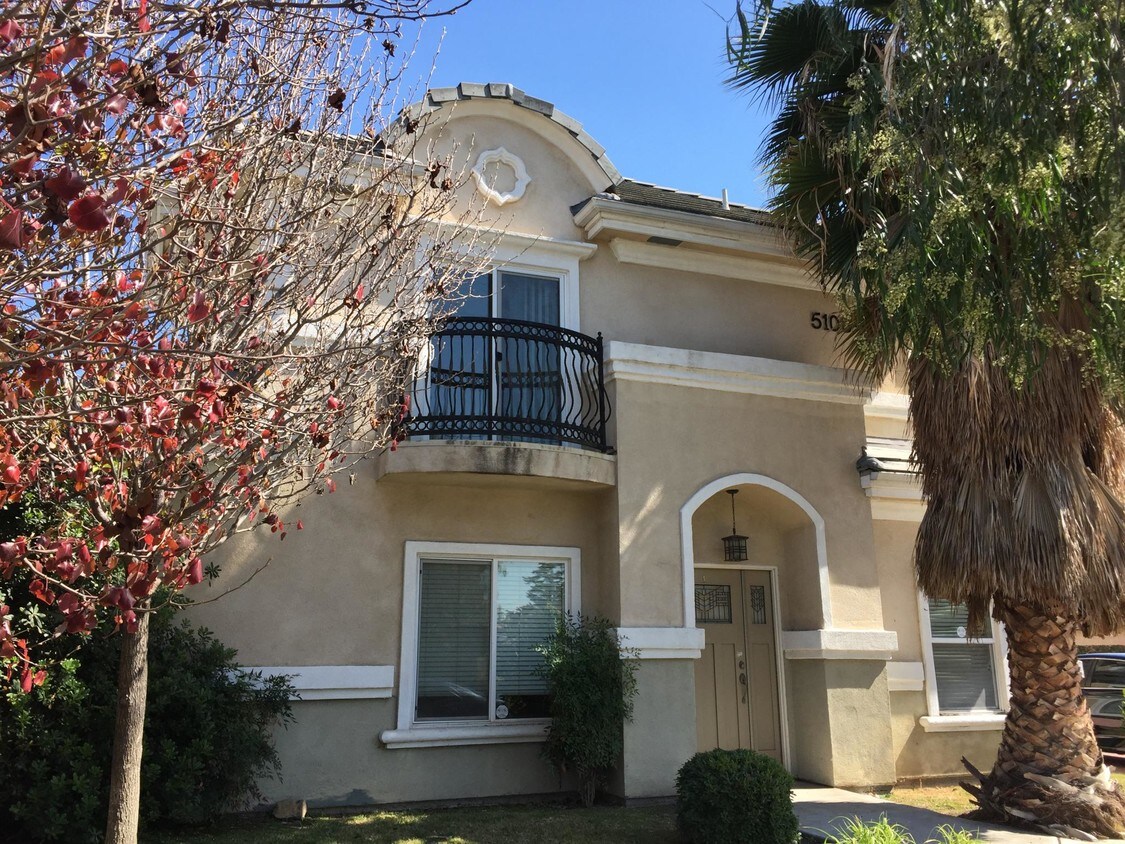 5108 Farago Ave, Temple City, CA 91780 Townhome Rentals in Temple