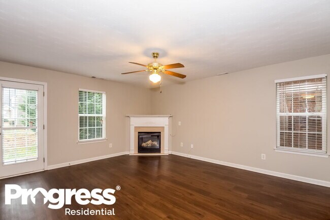 Foto del edificio - 161 Rankin Cir