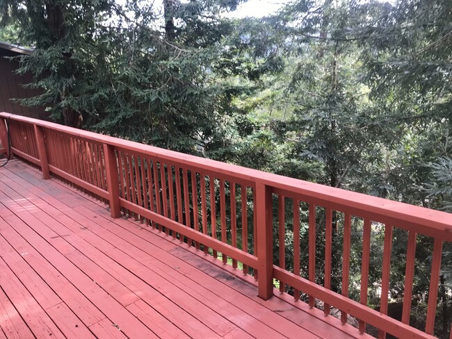 Building Photo - 1721 Arrowhead Dr