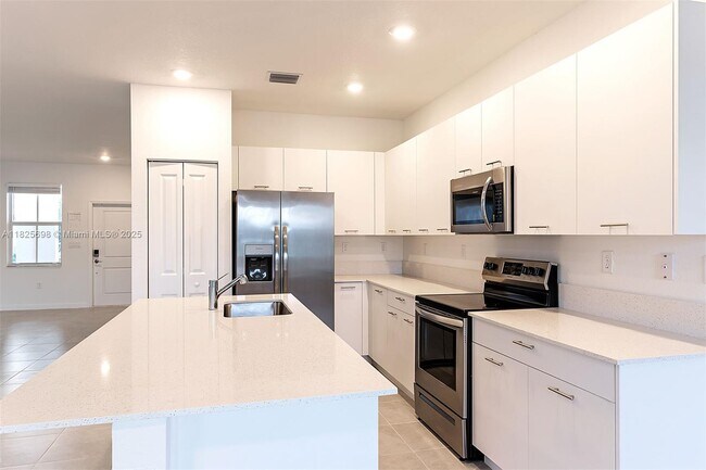 Foto del edificio - 2317 NW 130th St