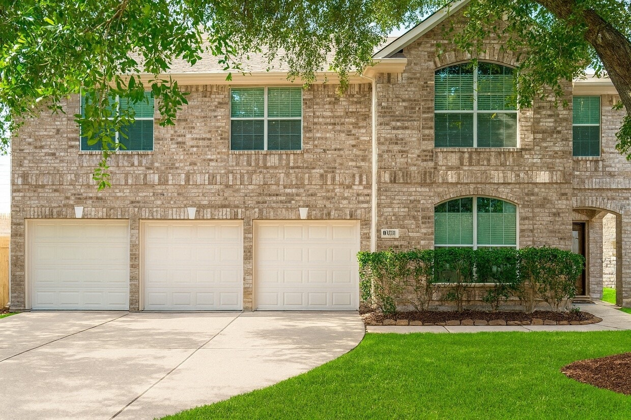 Primary Photo - 3722 Kristin Lee Ln