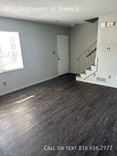 Building Photo - 2010 NW 50 Terrace