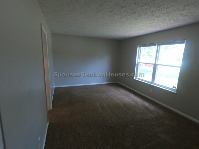 Foto del edificio - 7648 Camberwood Dr
