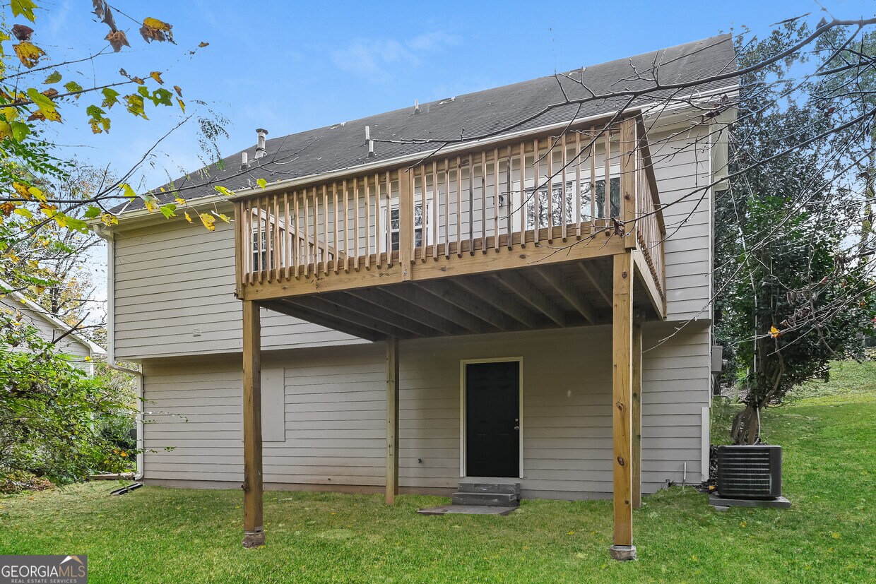 Foto principal - 5616 Hammond Dr NW