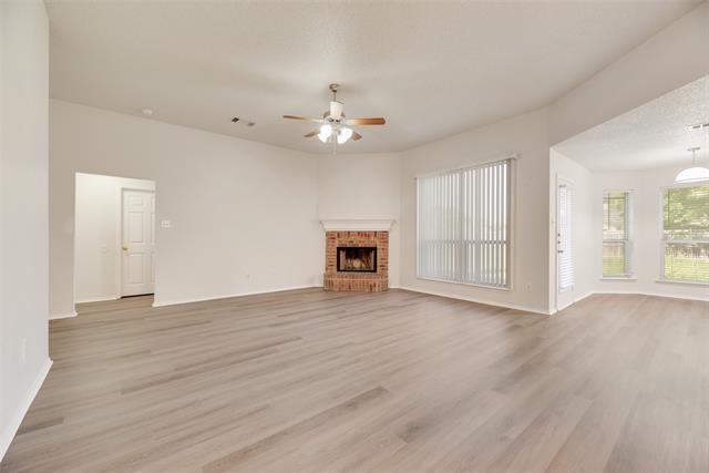Building Photo - 7003 Thunderbird Dr