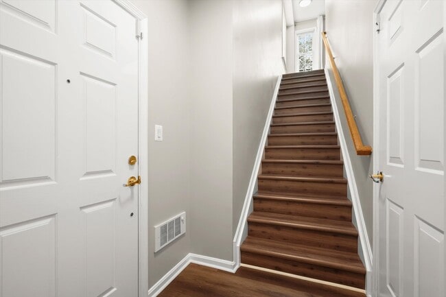 Building Photo - 11214 Wortham Crest Cir