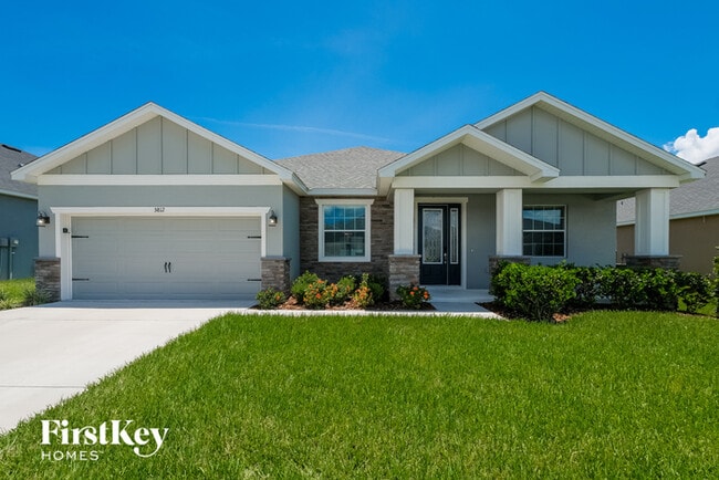 Building Photo - 5812 Valentino Way