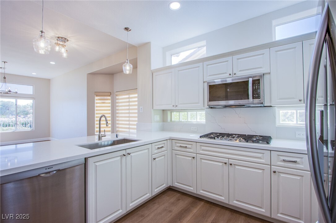 Foto del edificio - 2660 Crown Ridge Dr