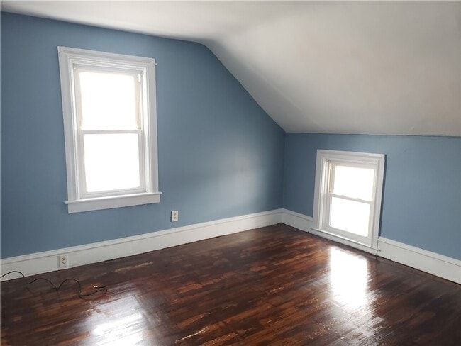 Photo - 142 Pocasset Ave House