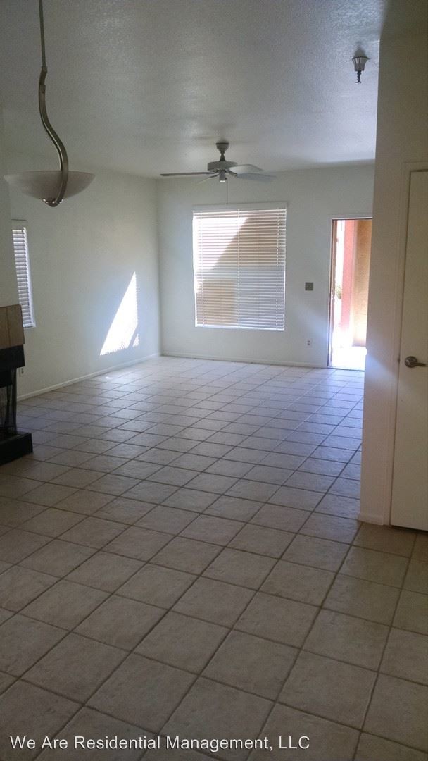 Foto del edificio - 2 br, 2 bath Apartment - 154 W. 5th St. #152