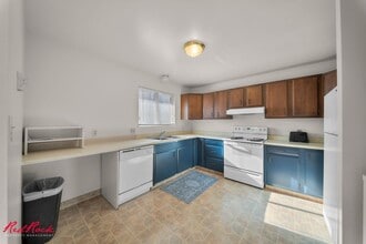 Building Photo - 463 S 225 W