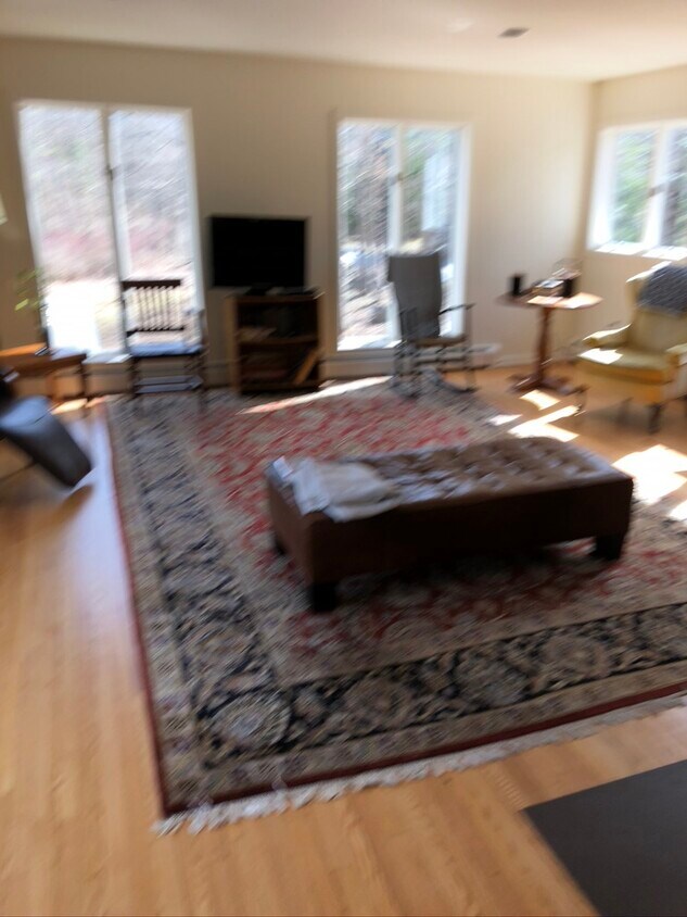 Foto del edificio - 184 Christian Hill Rd