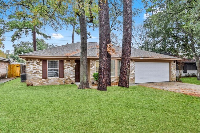 Building Photo - 2119 Wickburn Dr