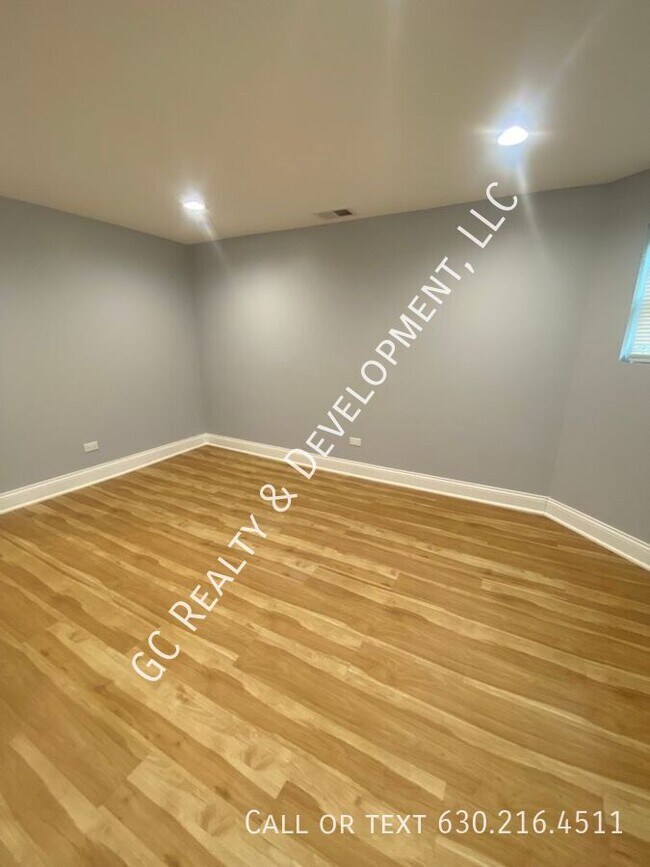Foto del edificio - 4339 N Whipple St