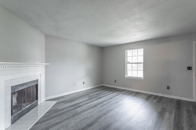 Foto del edificio - 4835 Lavender Trail