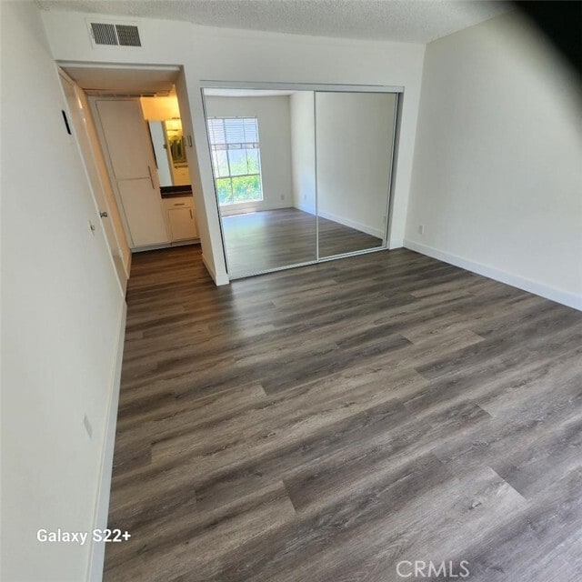 Building Photo - 2827 S Fairview St