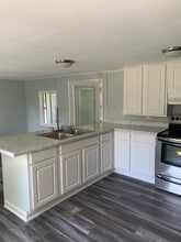 Building Photo - 2629 Lagoon Knoll Dr
