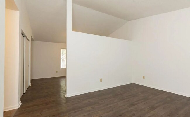 Foto del edificio - 2721 Big Oak St