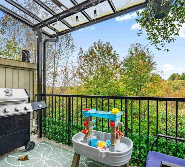 Building Photo - 10151-10240 240 St