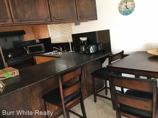 Foto del edificio - 3014 W Oceanfront
