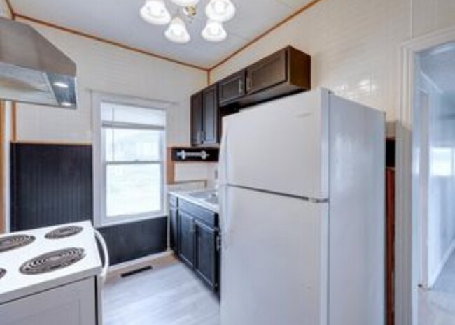 Foto del edificio - 410 E Taylor Ave