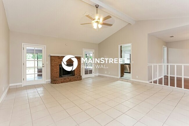 Foto del edificio - 4 Bedroom Pet-Friendly Home in FLEMING ISLAND, FL with Main Street Renewal