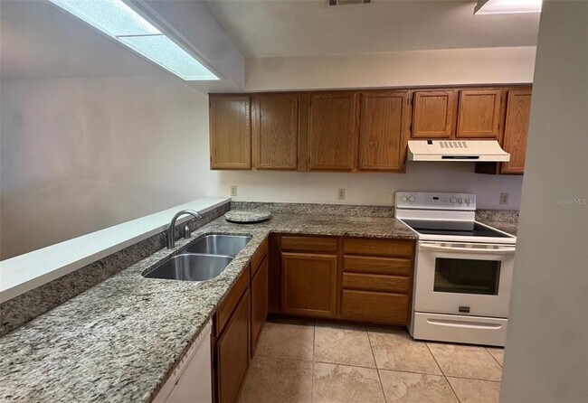 Foto del edificio - 3955 NW 27th Ln