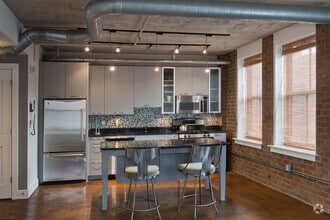 Building Photo - 916 G St NW