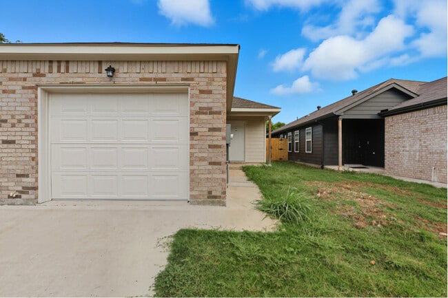 Photo - 3151 Stag Rd Apartment