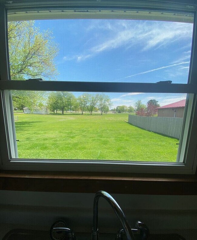 Foto del edificio - $1,450 | 2 Bedroom, 1 Bathroom House | Pet Friendly* | Available for July 1st, 2026 Move In!