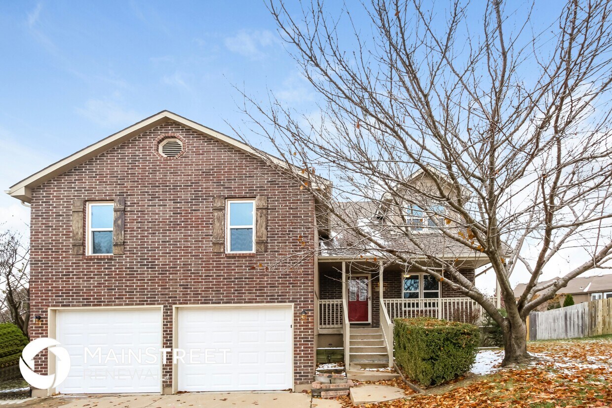 Foto principal - 200 NE Thames Ct