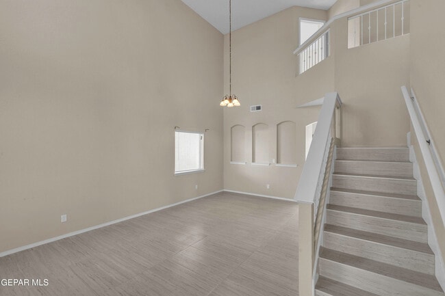 Building Photo - 11017 Bullseye St