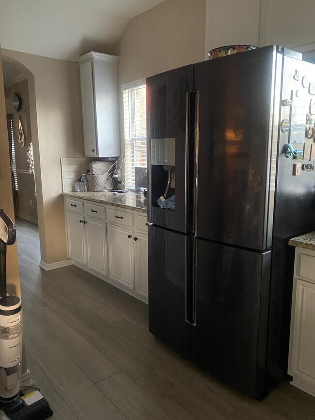 Foto del edificio - 2502 Younger Ct