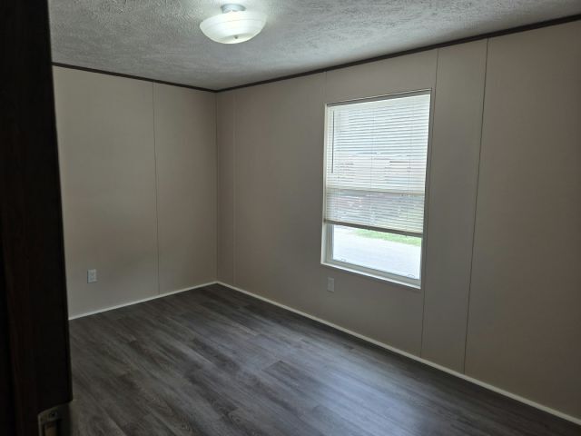 Foto del edificio - 215 Magnolia Ln