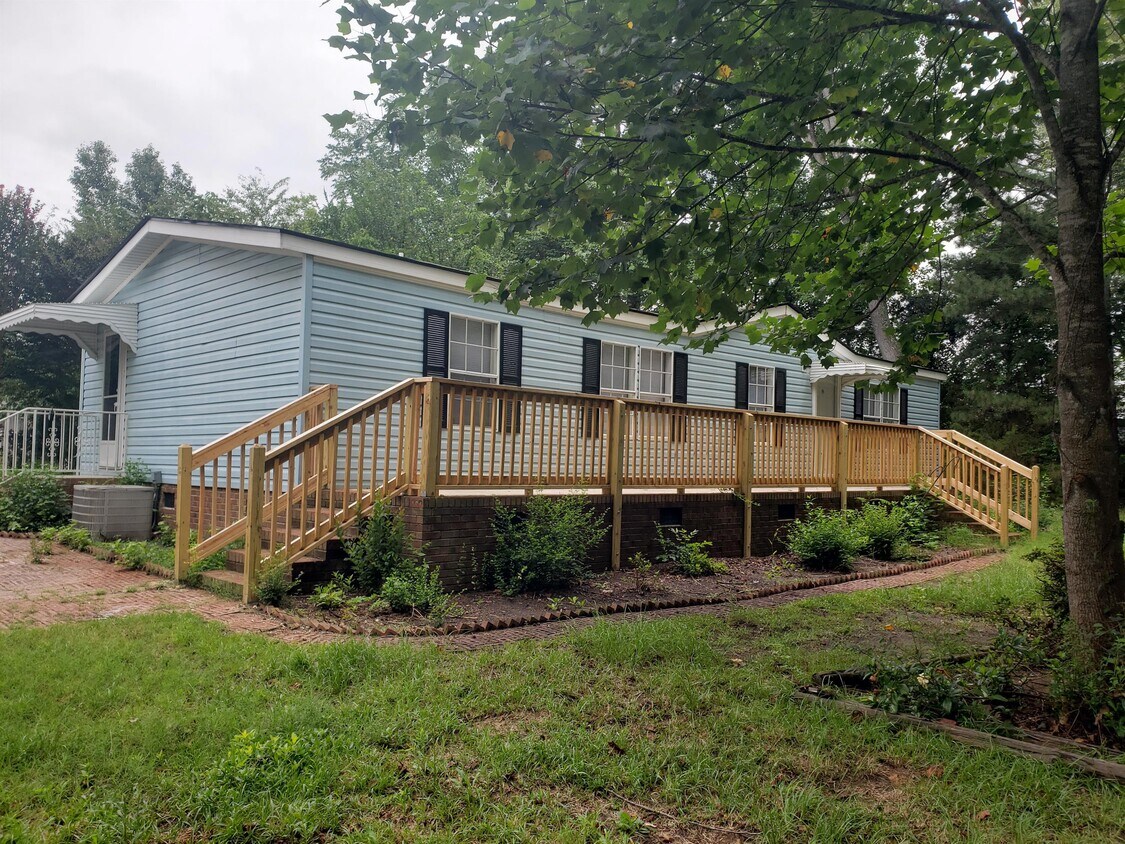 Primary Photo - 1654 Jersey Dr