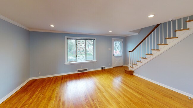 LIVING ROOM - 308 Comly Ave