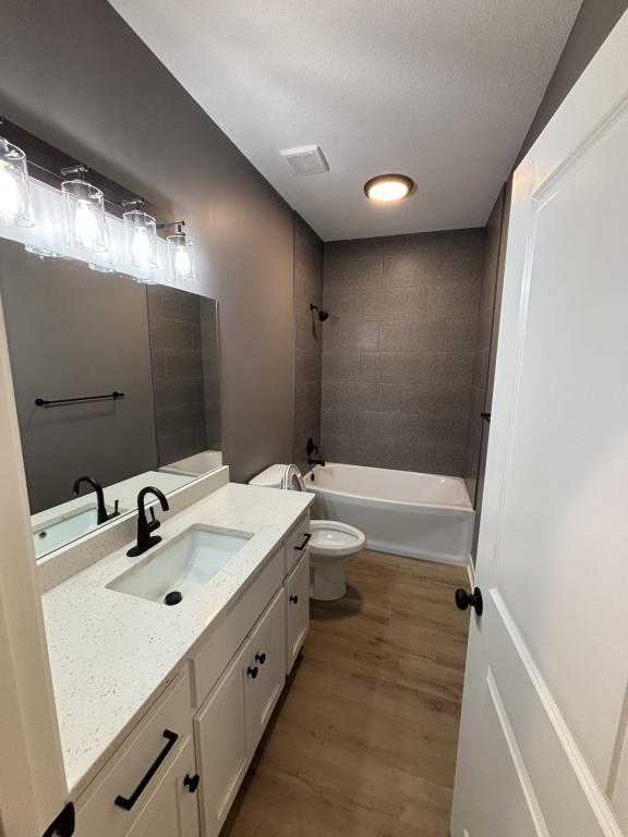 Foto del edificio - 805 Thieme St