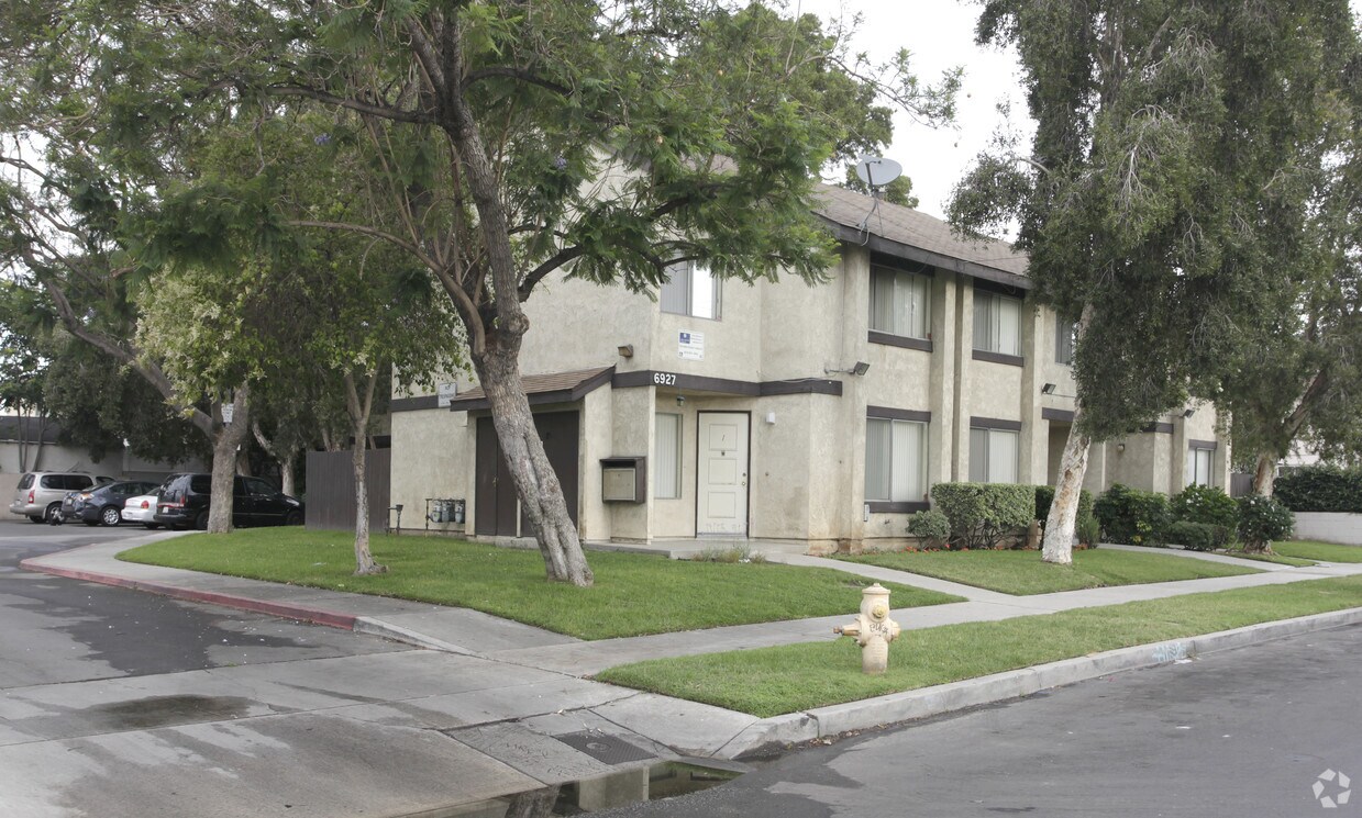 Primary Photo - Simpson Villas