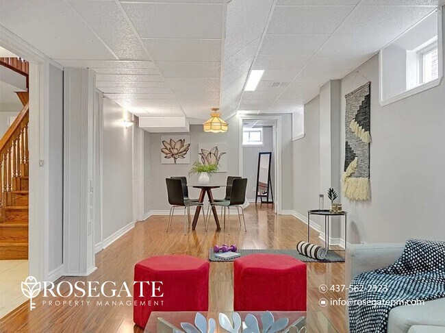 Photo du bâtiment - All-Inclusive 1-Bedroom + Den Basement Apartment with Internet – Pickering