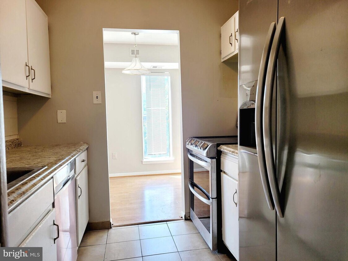 7599 Gales Ct Unit 202, Manassas, VA 20109 Room for Rent in Manassas, VA