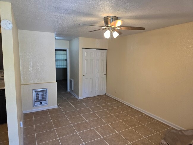 Living Room - 7217 Bailey Ct