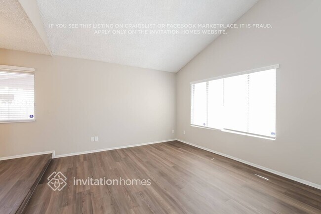 Building Photo - 4516 W Hayward Ave