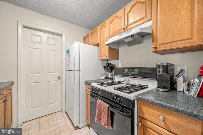 Building Photo - 105 Stockton Ct