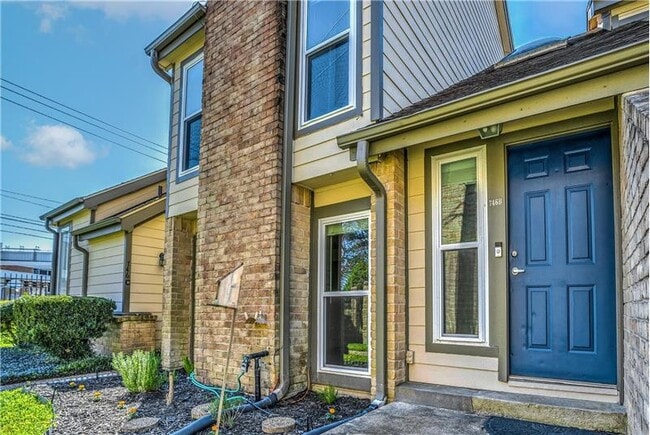 Photo - 746 Country Pl Dr Townhome