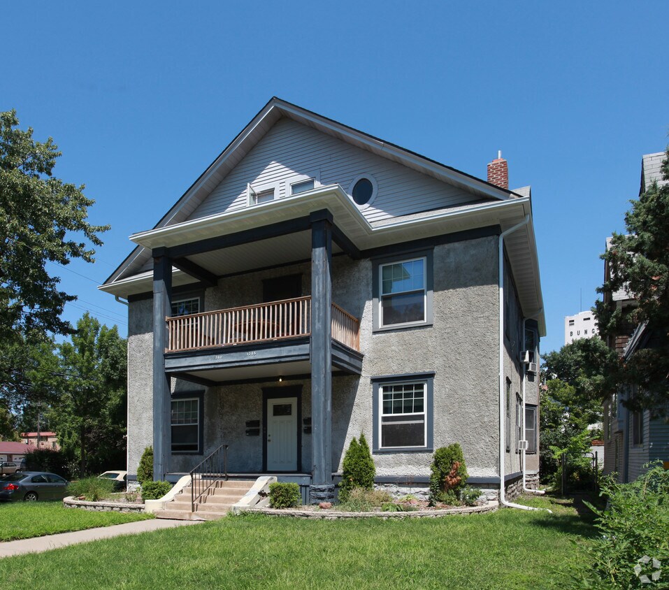 Foto principal - 1201 7th St SE