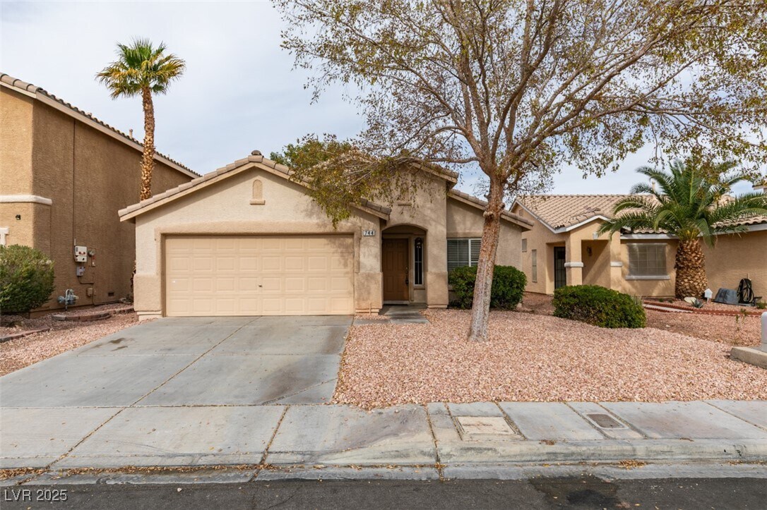 Foto principal - 744 Gritty Garnet Ave