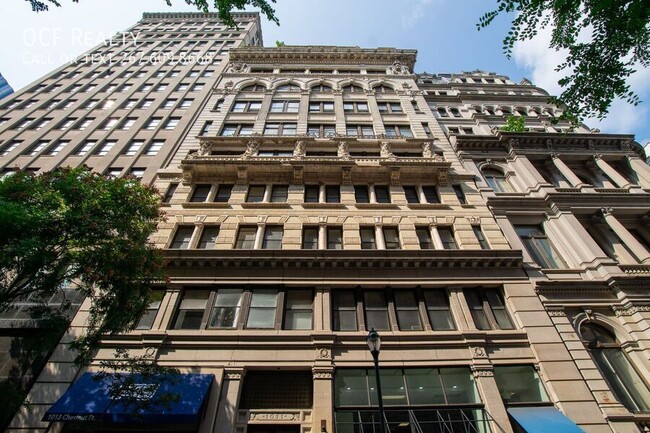 Building Photo - 1001 Chestnut St