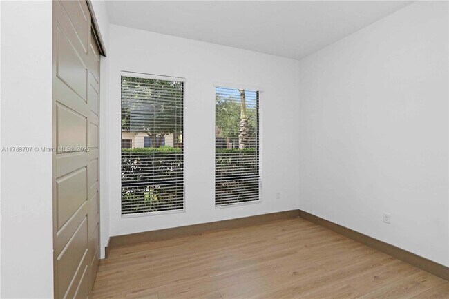 Foto del edificio - 15957 SW 136 Way