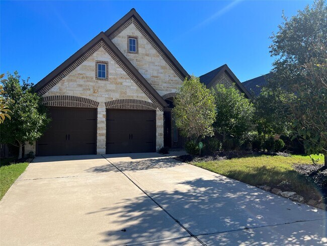 Foto del edificio - 29006 Crystal Rose Ln
