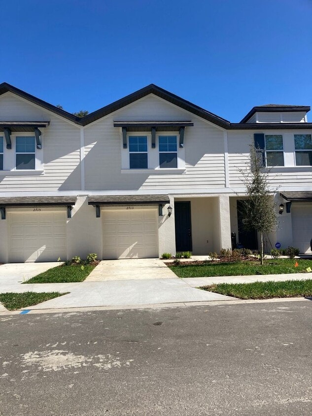 Like new 3 bedroom, 2.5 bathroom, 1 car ga... - Like new 3 bedroom, 2.5 bathroom, 1 car ga...